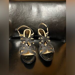Naturalizer N5 Comfort Black Sparkle Strappy Open Toe Heel Sandals shoes size 9